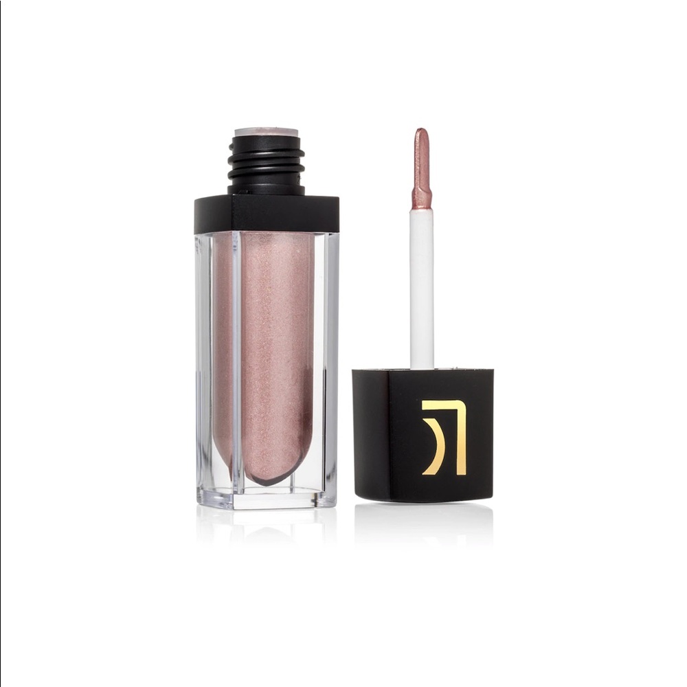 Lucky chick rose quartz liquid eyeshadow
